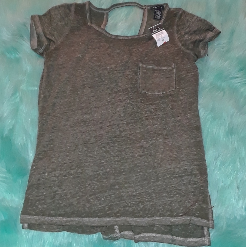 Rue21 Olive Heather Green Keyhole Shirt